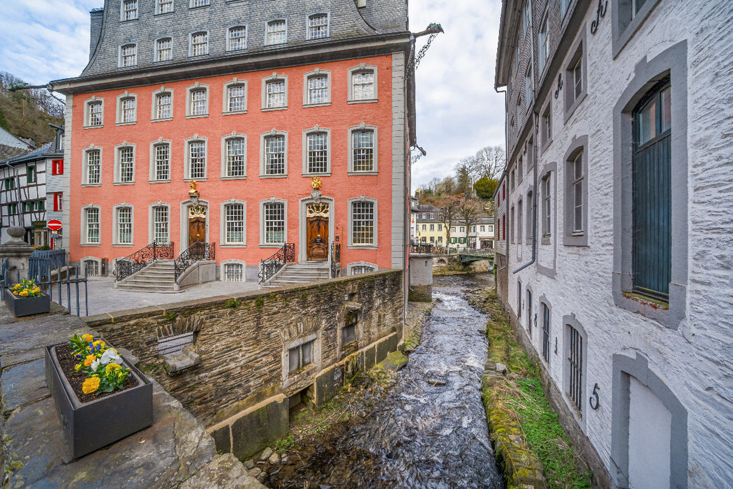 Premium Textil-Leinwand Museum Rotes Haus Monschau