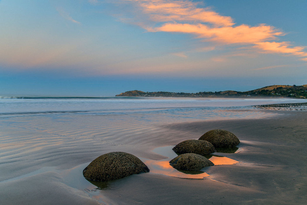 Premium Textil-Leinwand Moeraki Boulders, Südinsel, Neuseeland