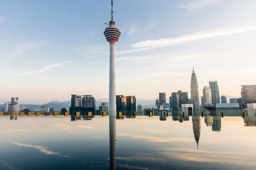 Premium Textil-Leinwand Morgendämmerung Kuala Lumpur Tower