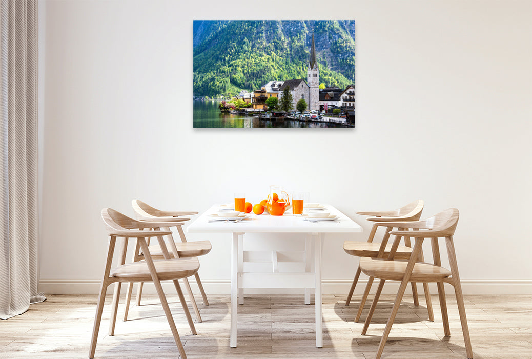 Premium Textil-Leinwand Ein Blick auf die Kirche von Hallstatt