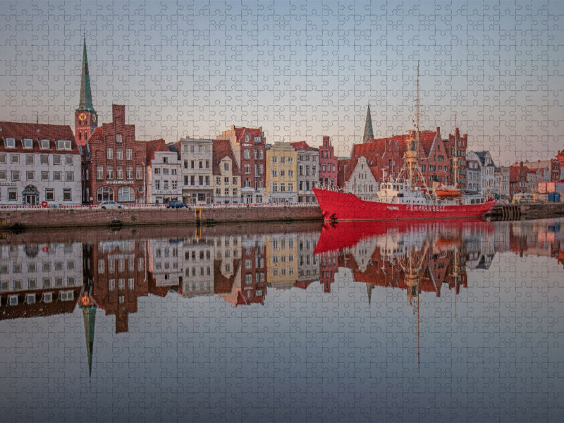 Feuerschiff Fehmarnbelt an der Untertrave in Lübeck - CALVENDO Foto-Puzzle'