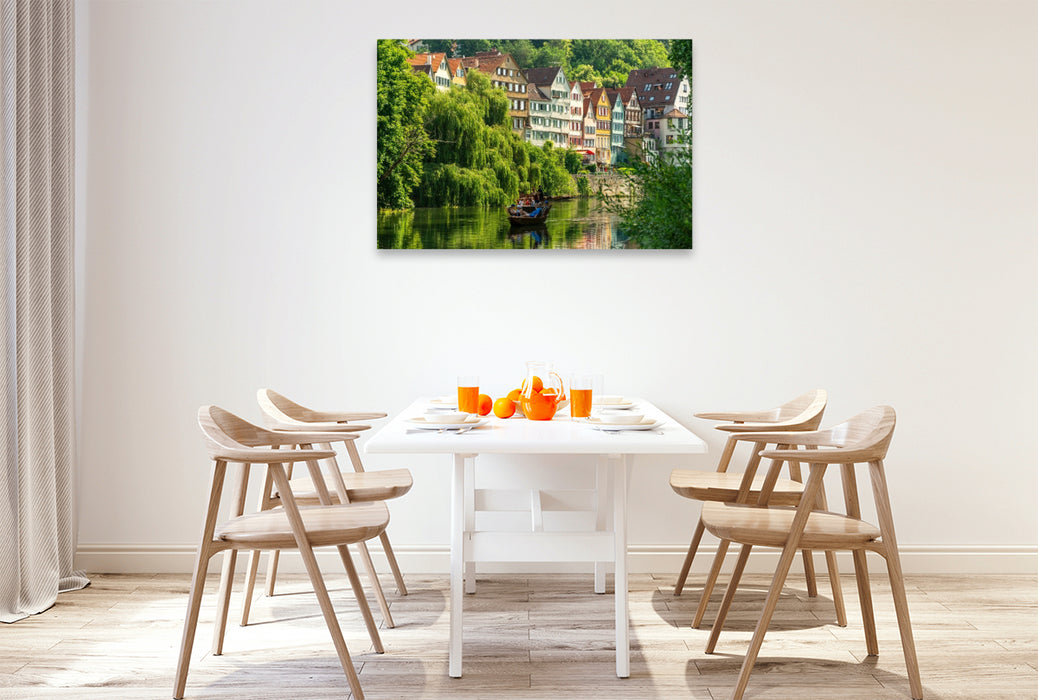 Premium Textil-Leinwand Stocherkahnfahrt vor der historischen Altstadt Tübingens