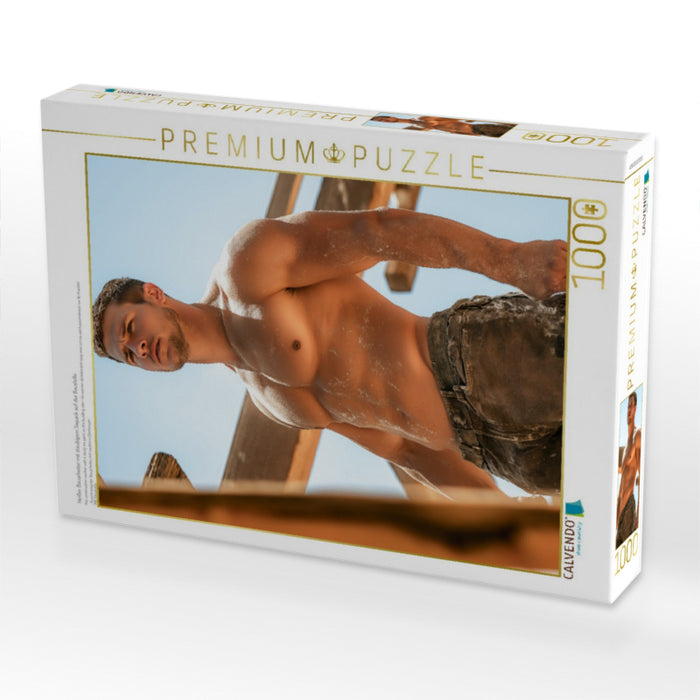 Heißer Bauarbeiter mit staubigem Sixpack auf der Baustelle - CALVENDO Foto-Puzzle'