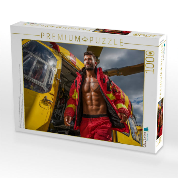 Attraktiver Notarzt mit Sixpack vor Rettungshubschrauber - CALVENDO Foto-Puzzle'