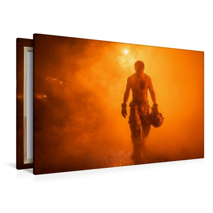 Premium Textil-Leinwand Feuriger und sexy Feuerwehrmann mit Muskeln im Einsatz