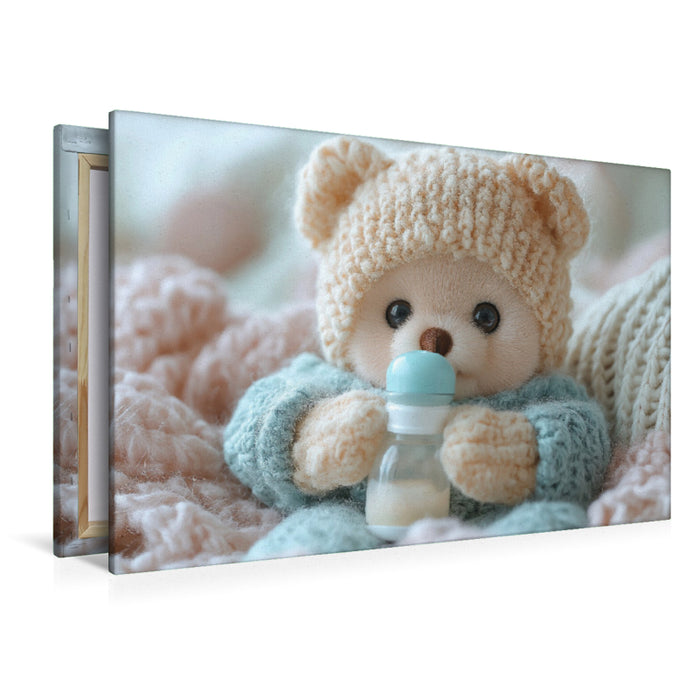 Premium Textil-Leinwand Niedlicher Baby Teddybär mit Trinkflasche - Ein Moment voller Geborgenhei