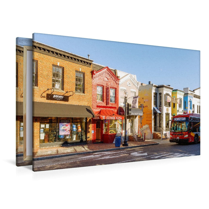 Premium Textil-Leinwand Bunte Häuser und Bus in der Wisconsin Street – Georgetown, Washington, D.C.