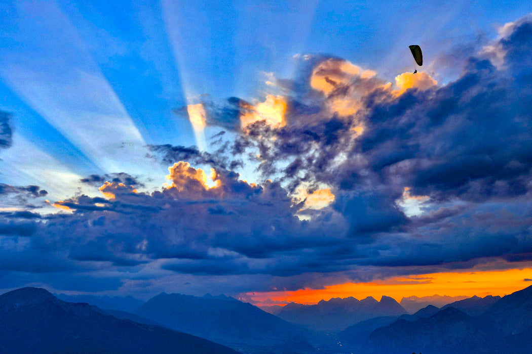 Premium Textil-Leinwand Sonnenuntergang auf dem Patscherkofel, Tirol
