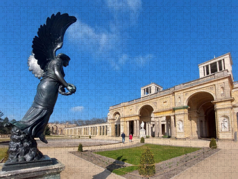 Engelsstatue am Orangerieschloss im Park von Schloss Sanssouci - CALVENDO Foto-Puzzle'