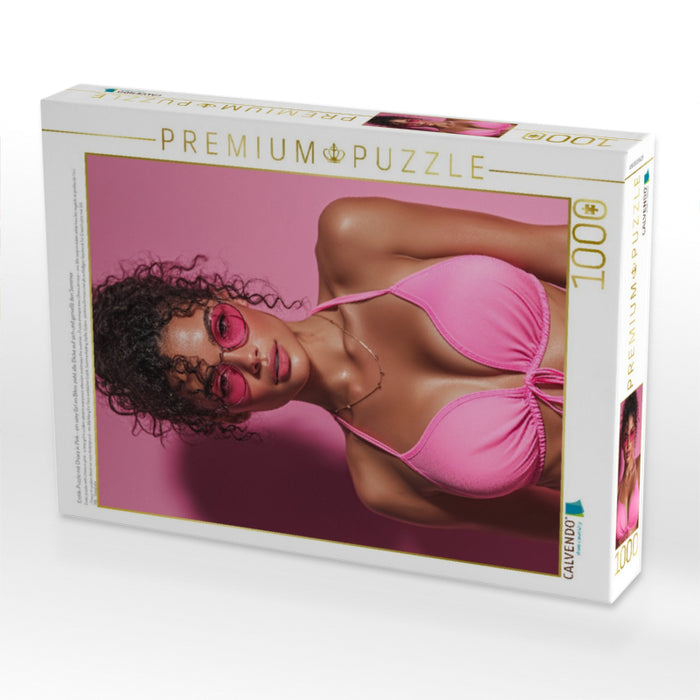 Erotik-Puzzle mit Chiara in Pink - ein sexy Girl im Bikini zieht alle Blicke auf sich und genießt den Sommer - CALVENDO Foto-Puzzle'