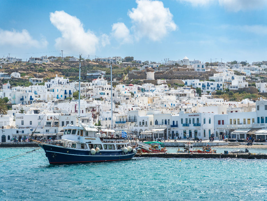 Mykonos - Fischerboot im alten Hafen - CALVENDO Foto-Puzzle'