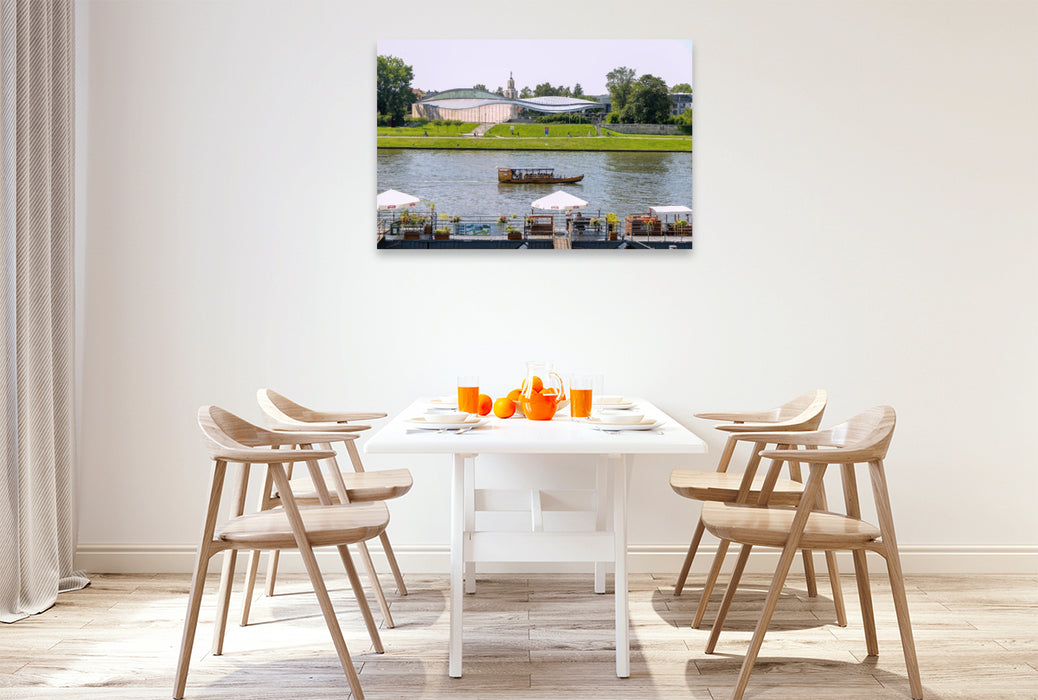 Premium Textil-Leinwand Weichsel-Boulevard mit Krakauer Wassertram und Manggha-Museum für Japanische Kunst und Technik