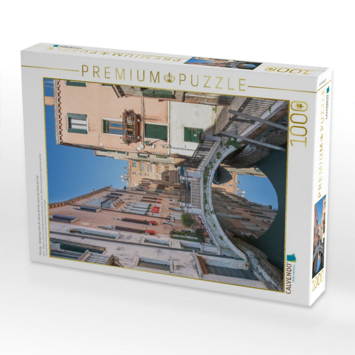 Venedig - Spiegelung unter der kleinen Brücke neben der Ponte dei Frati - CALVENDO Foto-Puzzle'