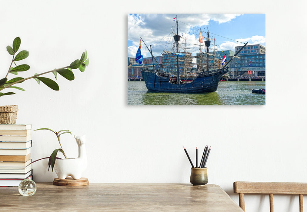 Premium Textil-Leinwand Sensationeller Nachbau der "Victoria" von Ferdinand Magellan