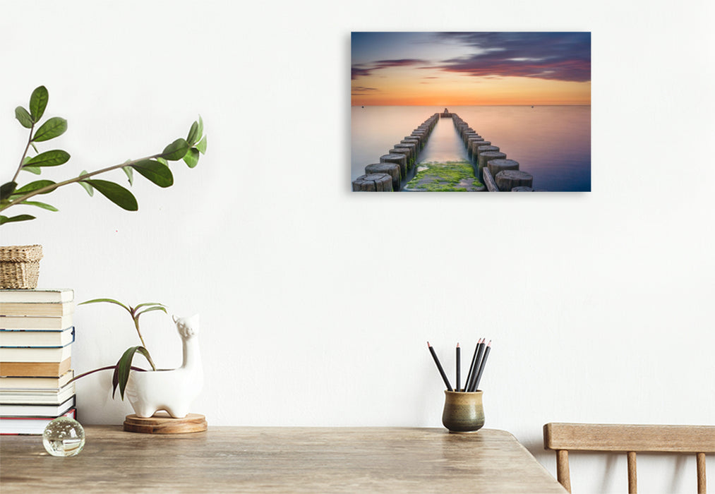 Premium Textil-Leinwand Buhnen beim Sonnenuntergang über der Ostsee