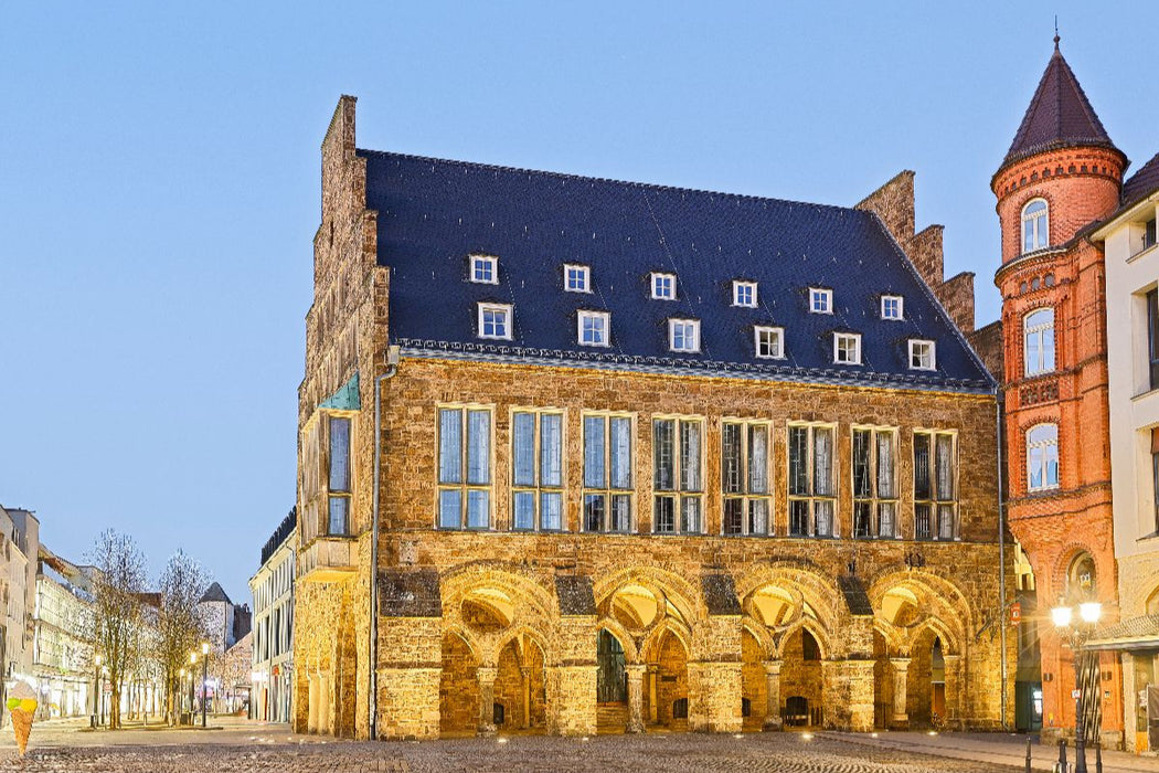 Premium Textil-Leinwand Historisches Rathaus Minden