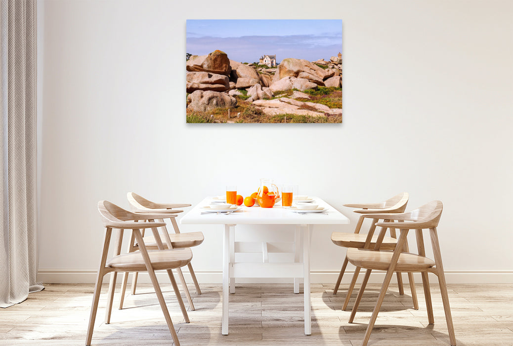 Premium Textil-Leinwand Rosa Granitfelsen am Zöllnerpfad – einzigartiges Küstenbild der Bretagne