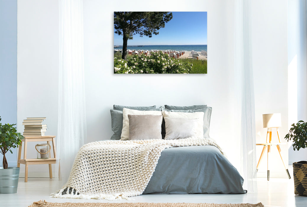 Premium Textil-Leinwand Blumenspiel am Strand