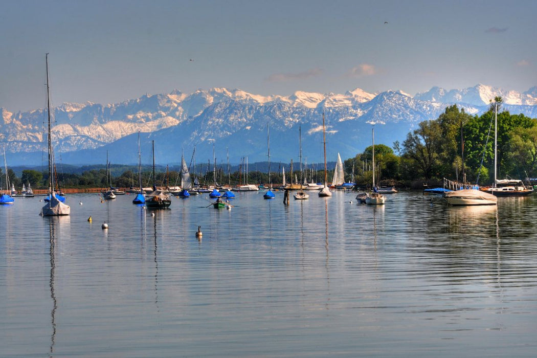 Premium Textil-Leinwand Ein Motiv aus dem Kalender BAYERN. Du bist so schön