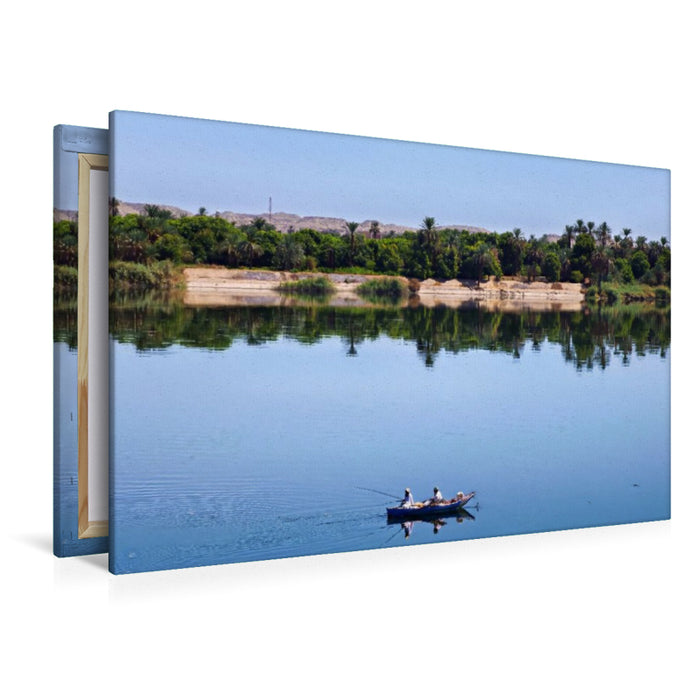 Premium Textil-Leinwand Kleines Fischerboot auf dem großen Nil