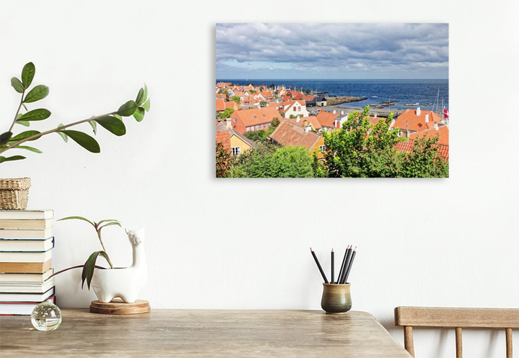 Premium Textil-Leinwand Gudhjem - Kleinstadt an Bornholms Nordküste