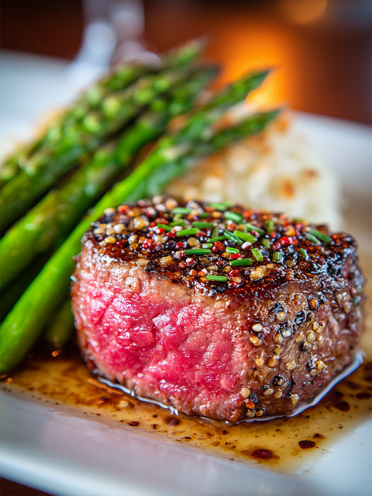 Zartes Rinderfilet mit grünem Spargel und würziger Kruste - CALVENDO Foto-Puzzle'