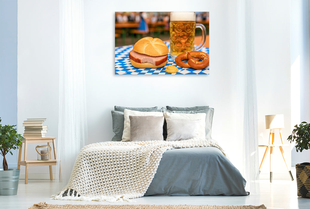 Premium Textil-Leinwand Leberkässemmel mit einer Maß Bier und Brezn