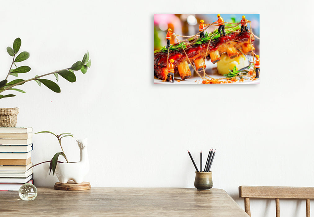 Premium Textil-Leinwand Miniatur Bauarbeiter erklimmen marinierte Rippchen mit frischem Rosmarin