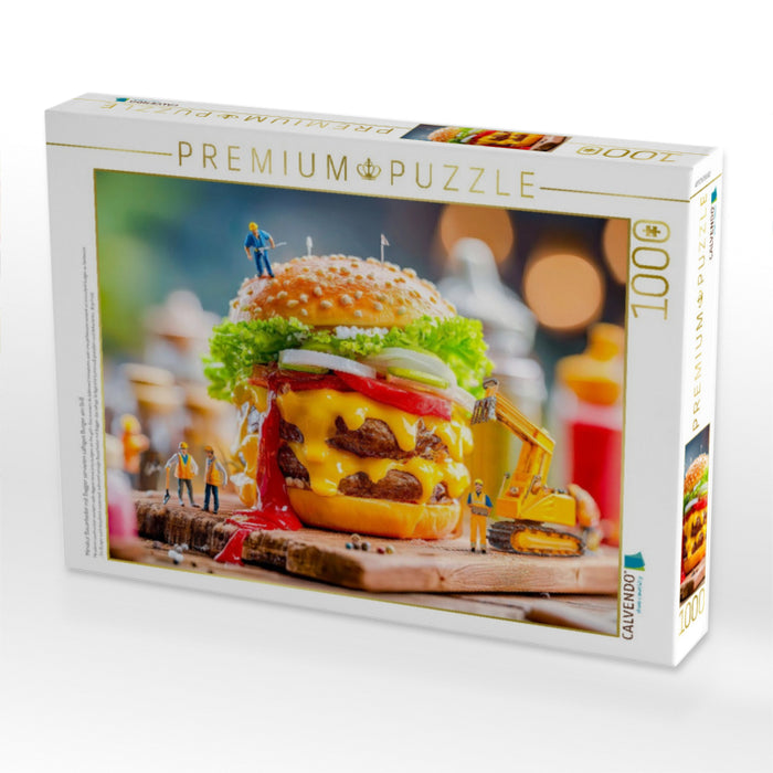 Miniatur Bauarbeiter mit Bagger servieren saftigen Burger am Grill - CALVENDO Foto-Puzzle'