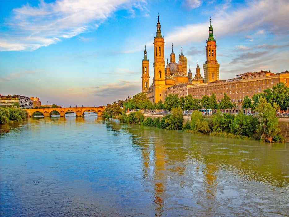 Die Basilica del Pilar und der Ebro im Sonnenlicht - CALVENDO Foto-Puzzle'
