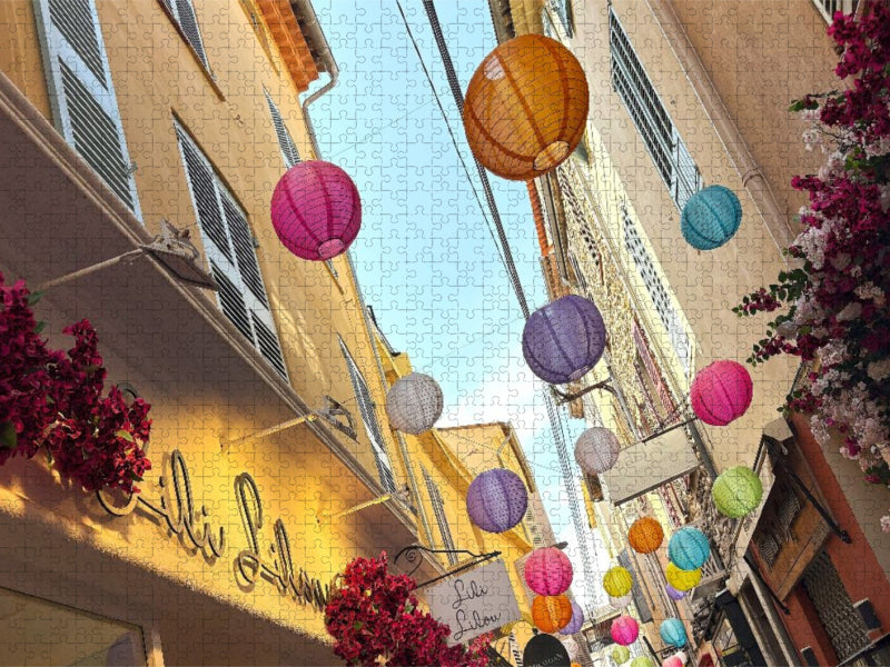 Gasse in Antibes - CALVENDO Foto-Puzzle'