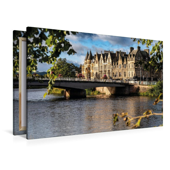 Premium Textil-Leinwand Blick auf Ness Bridge in Inverness