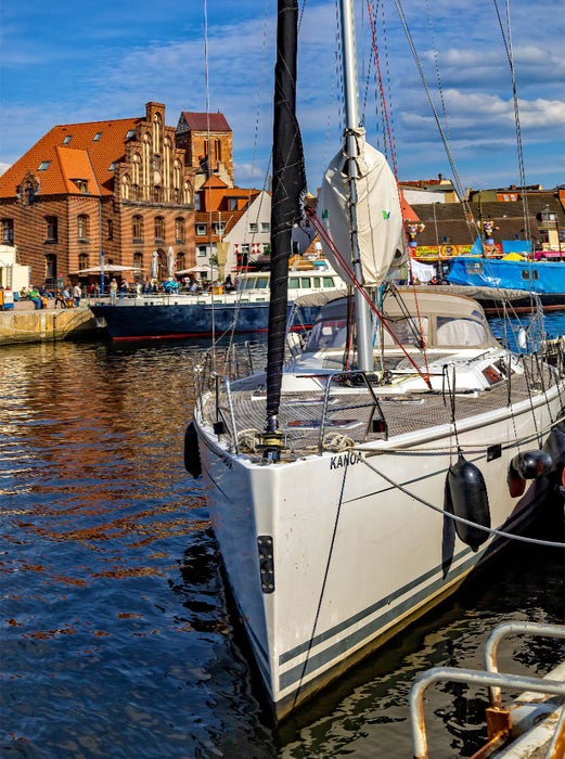 Yachten im Wismarer Alten Hafen - CALVENDO Foto-Puzzle'