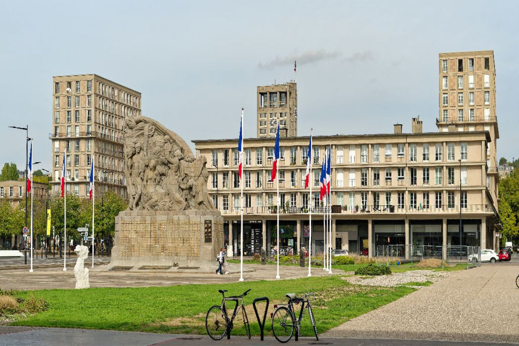 Premium Textil-Leinwand Opfer des Krieges - Monument am Place General de Gaulle in Le Havre, Normandie