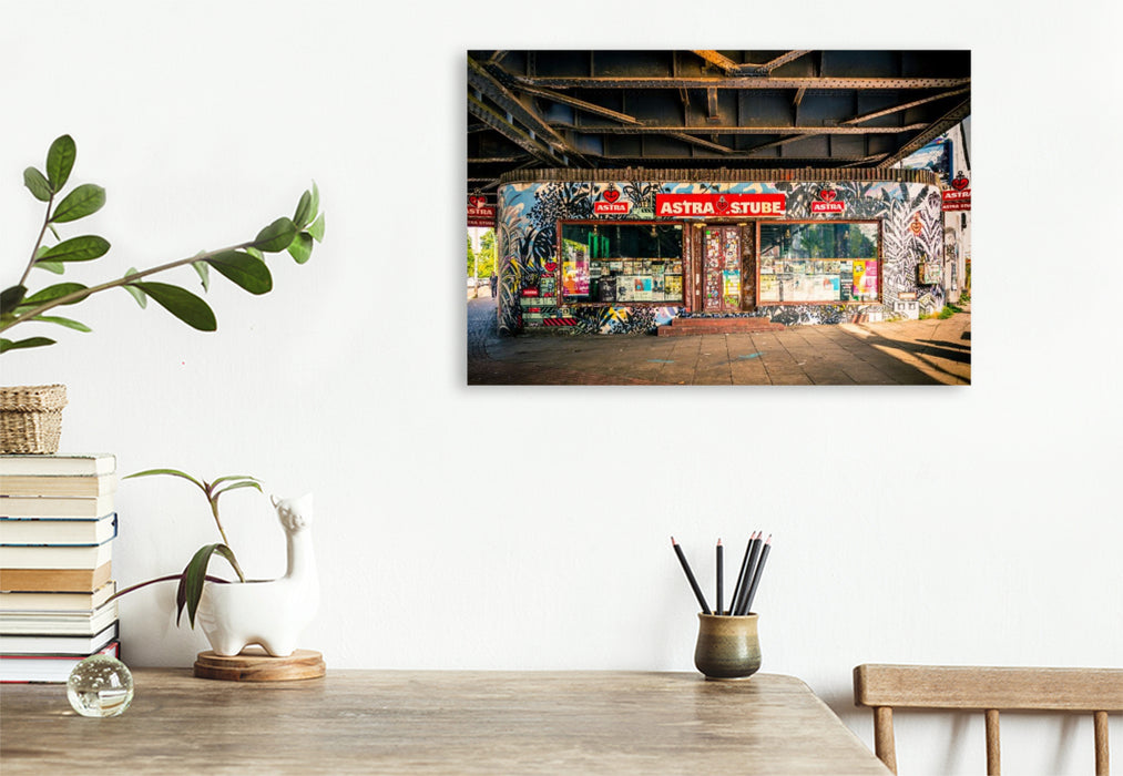 Premium Textil-Leinwand Die Kultkneipe unter der Sternbrücke in Hamburg