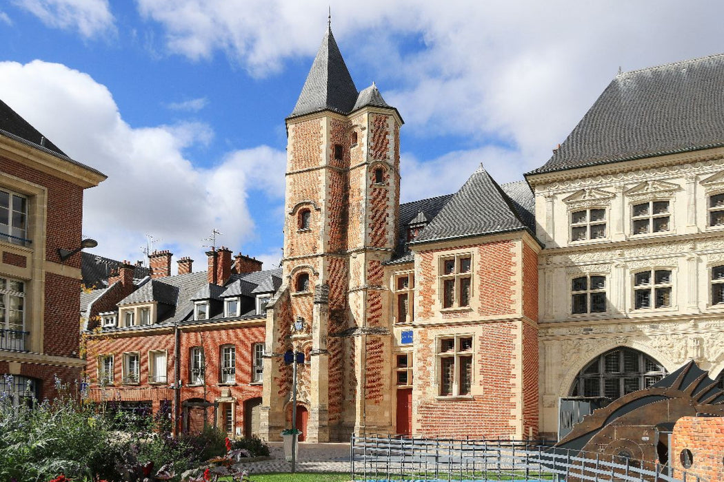 Premium Textil-Leinwand Amiens, Logis du Roi (Königsloge) und Maison du Sagittaire (Haus des Schützen)