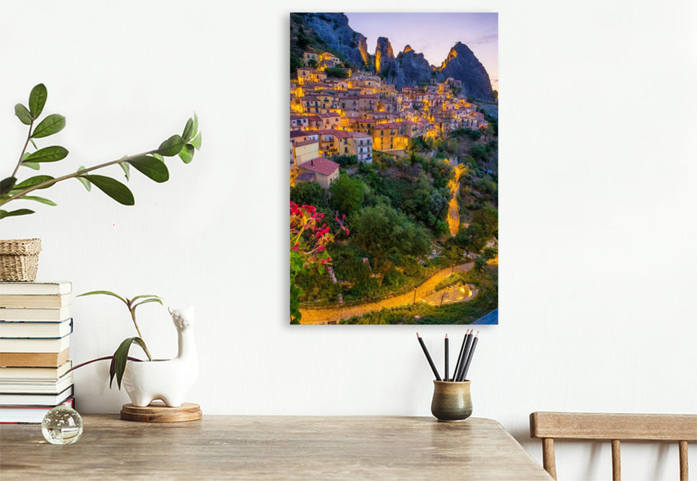 Premium Textil-Leinwand Castelmezzano bei Sonnenaufgang