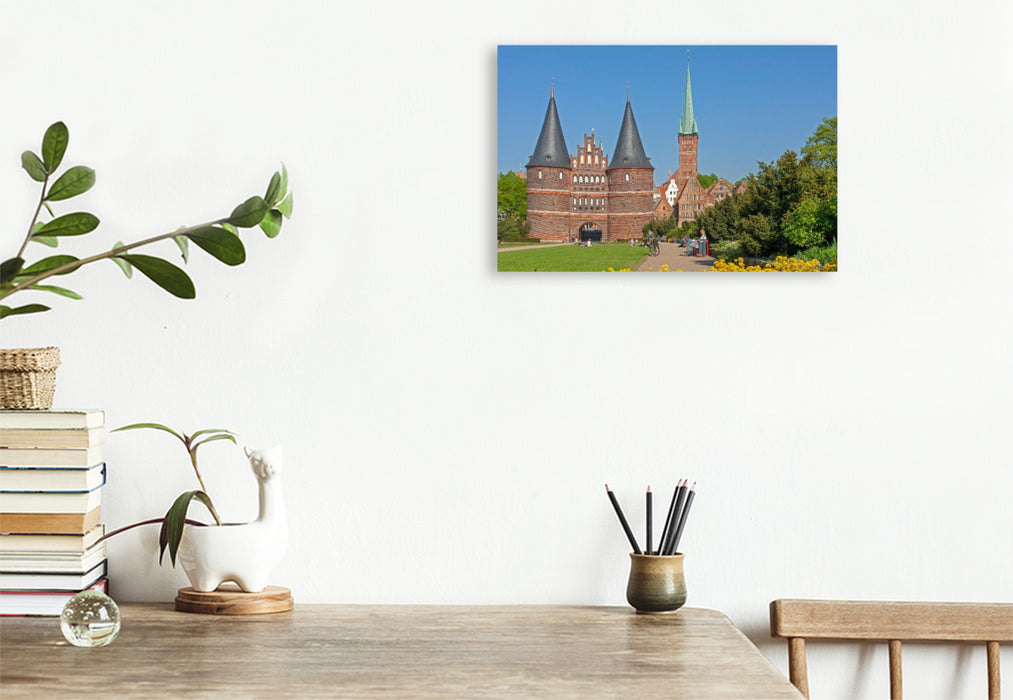 Premium Textil-Leinwand Holstentor, Petrikirche, Salzspeicher, Lübeck