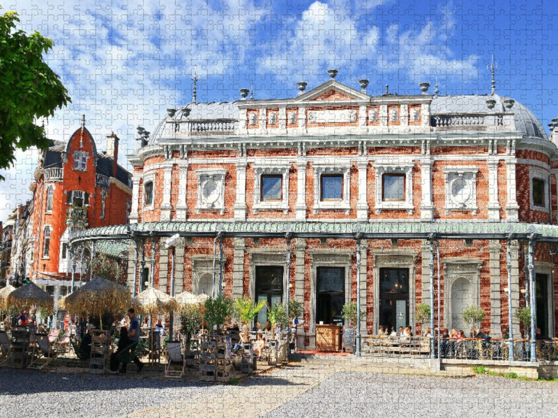 Spa in Belgien, Brasserie im ehemaligen 'Pavillon des petits jeux' - CALVENDO Foto-Puzzle'
