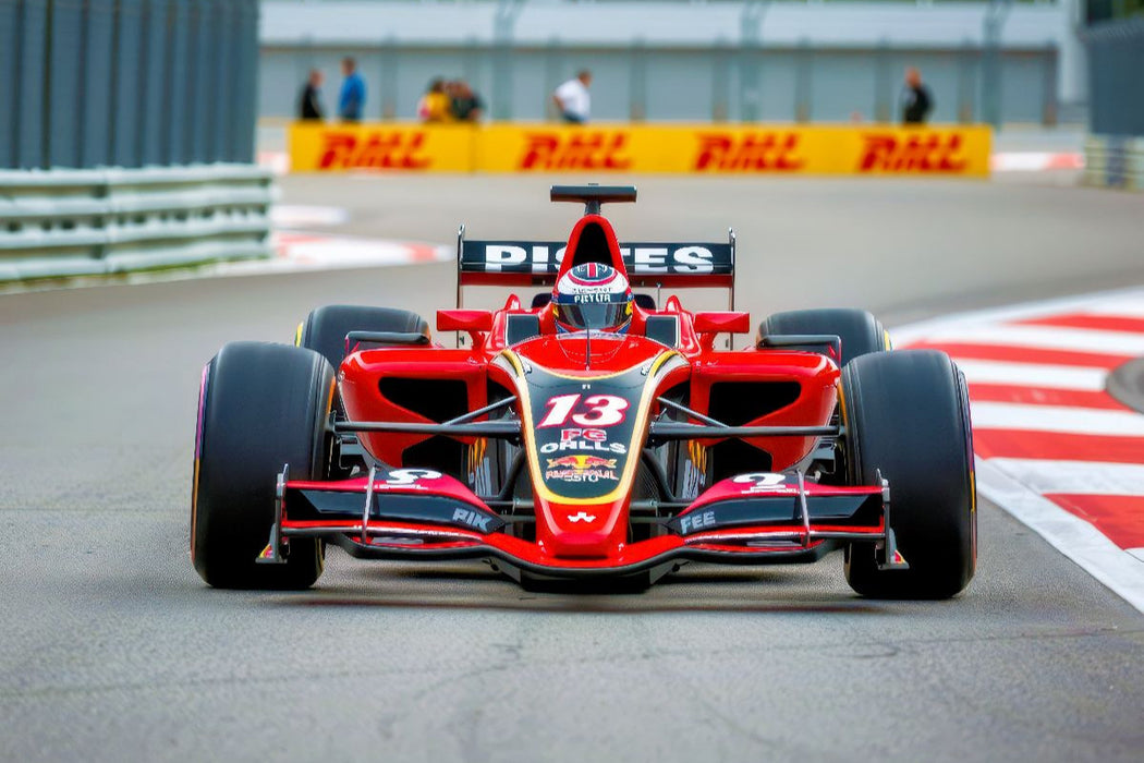 Premium Textil-Leinwand Effizienz auf Pole-Position.