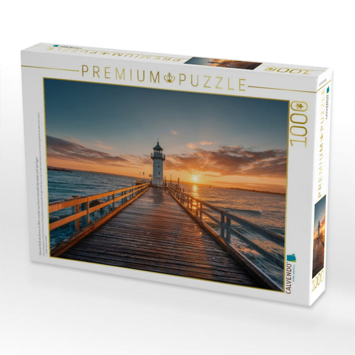 Abends fließt die Sonne ins Meer und der Leuchtturm bewahrt das letzte Licht des Tages - CALVENDO Foto-Puzzle'