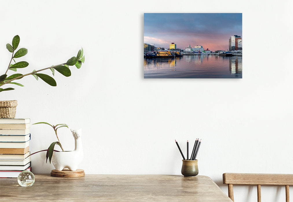 Premium Textil-Leinwand Winterliche Abendstimmung an der Hörn mit Blick zur Klappbrücke