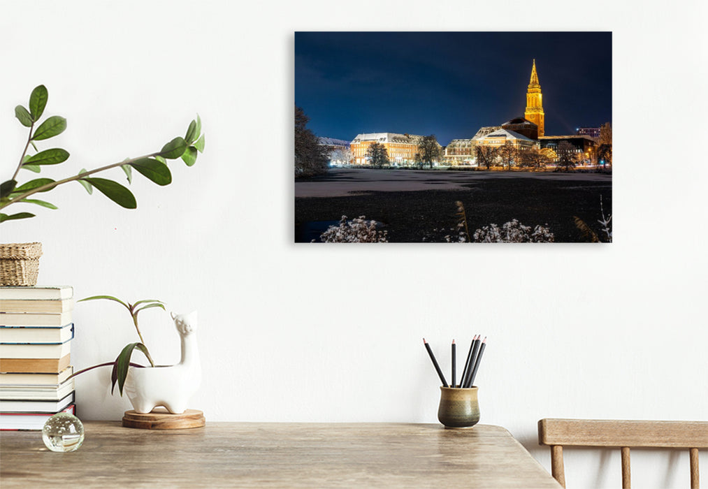 Premium Textil-Leinwand Kieler Rathaus im Schnee, gesehen über den Kleinen Kiel