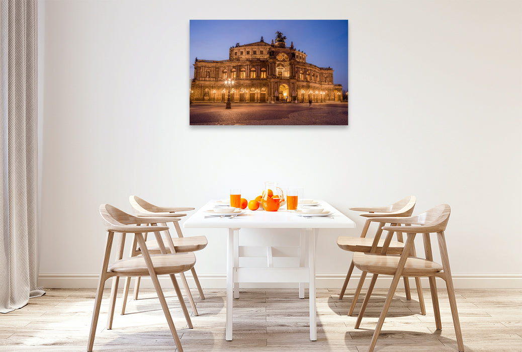 Premium Textil-Leinwand Dresden - Semperoper bei Nacht