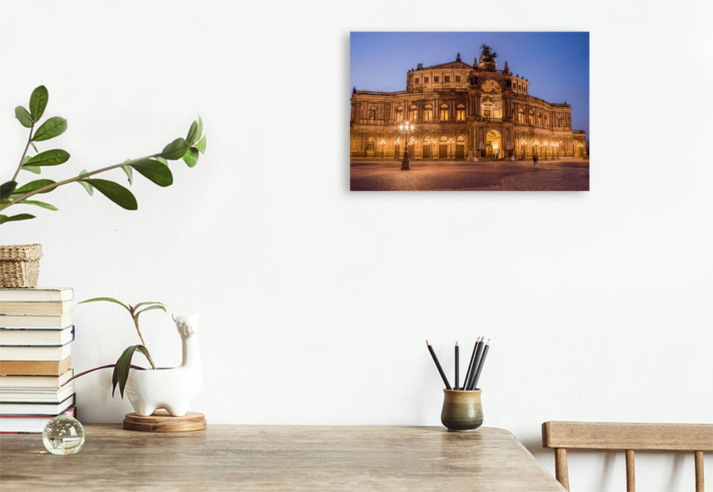Premium Textil-Leinwand Dresden - Semperoper bei Nacht