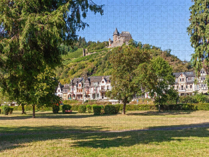 Das romantische Bacharach am Rhein mit der Burg Stahleck - CALVENDO Foto-Puzzle'