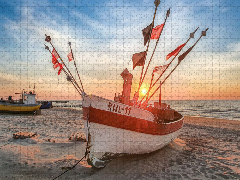 Fischerboot im Sonnenuntergang - CALVENDO Foto-Puzzle'