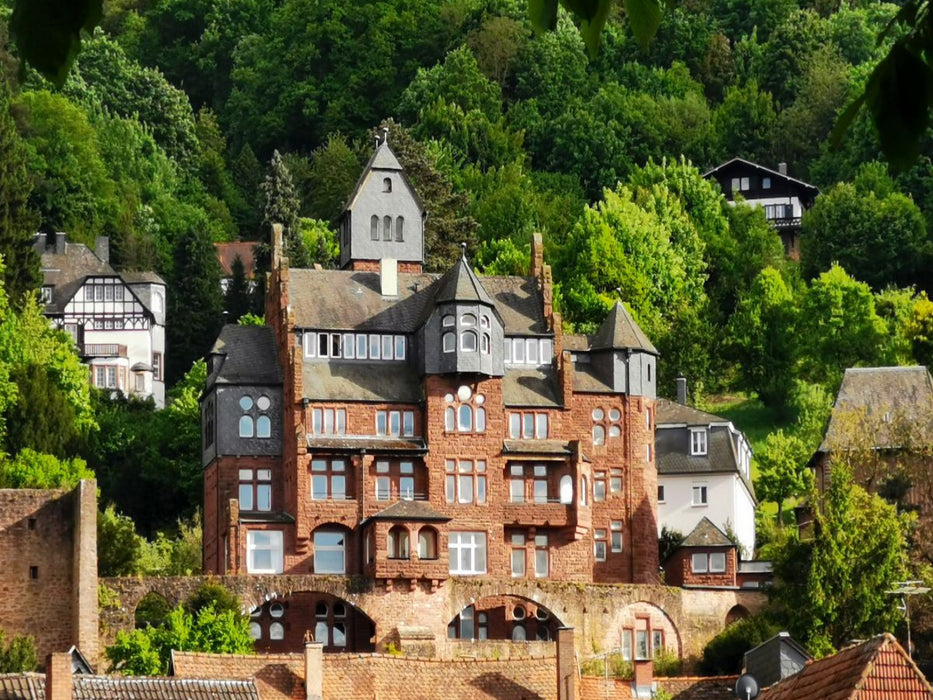 Die Villa Winterhelt stielt der Mildenburg die Show - CALVENDO Foto-Puzzle'