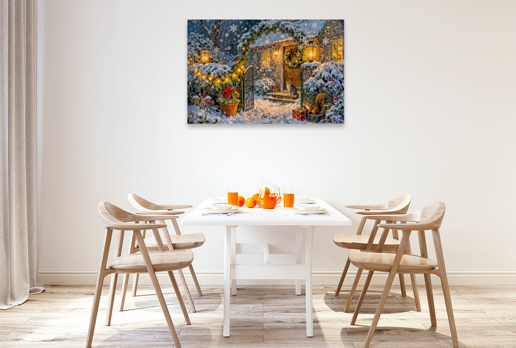 Premium Textil-Leinwand Weihnachts‑Cottage mit Tieren an geschmückter Gartenpforte