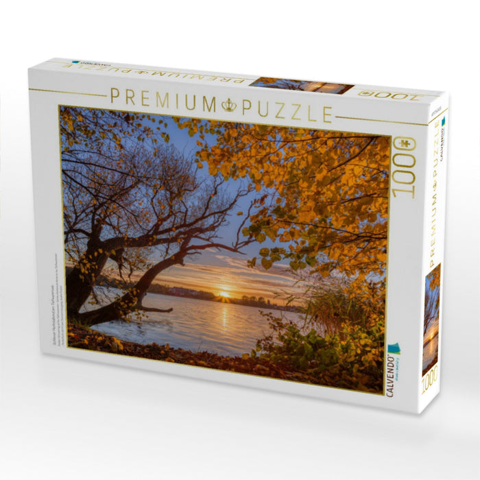 Goldener Herbstabend am Tiefwarensee - CALVENDO Foto-Puzzle'